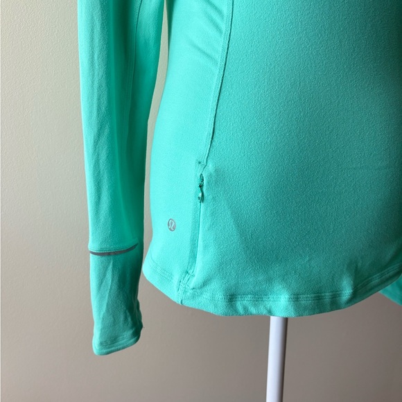 Sz6 Lululemon Kanto Catch Me Long Sleeve
Menthol - Picture 6 of 10